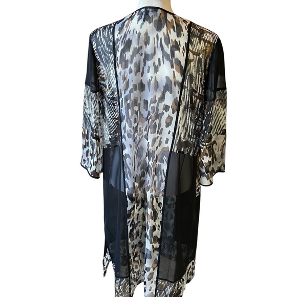Chico's Travelers Sheer Long Cardigan Duster Size L Animal Print Lightweight - Picture 4 of 12
